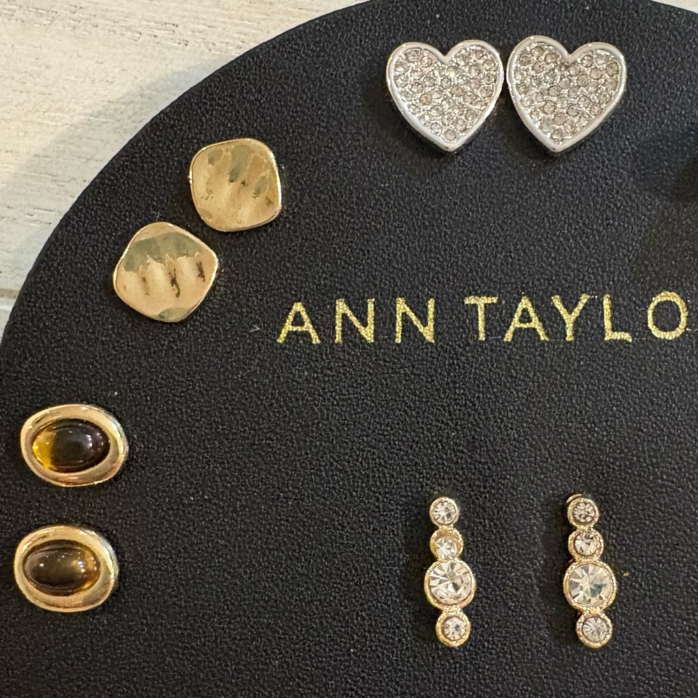 NWT Ann Taylor 9 Pair Gold & Silver Earring Set w/ Hearts, Rhinestone and Pearl - Picture 3 of 7